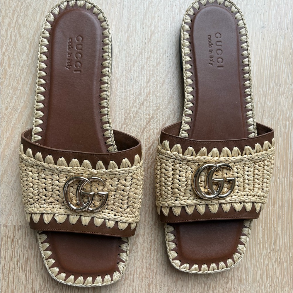 Gucci Raffia Double G Slide Sandal in Natural Beige - Picture 5 of 6